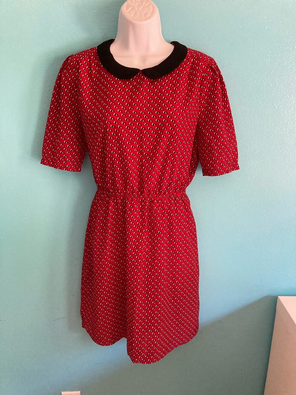 Forever 21 Pony Dress Pullover Size M